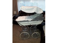 viccini pram grey